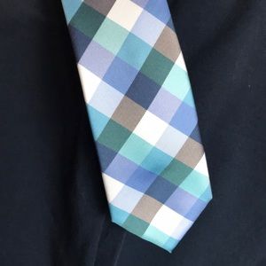 NWT BLUE NAUTICA CHECKED TIE & POCKET SQUARE SET